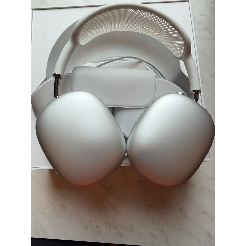 Apple AirPods Max Silver White Headband OS Silver Good Wireless Noise Cancelling